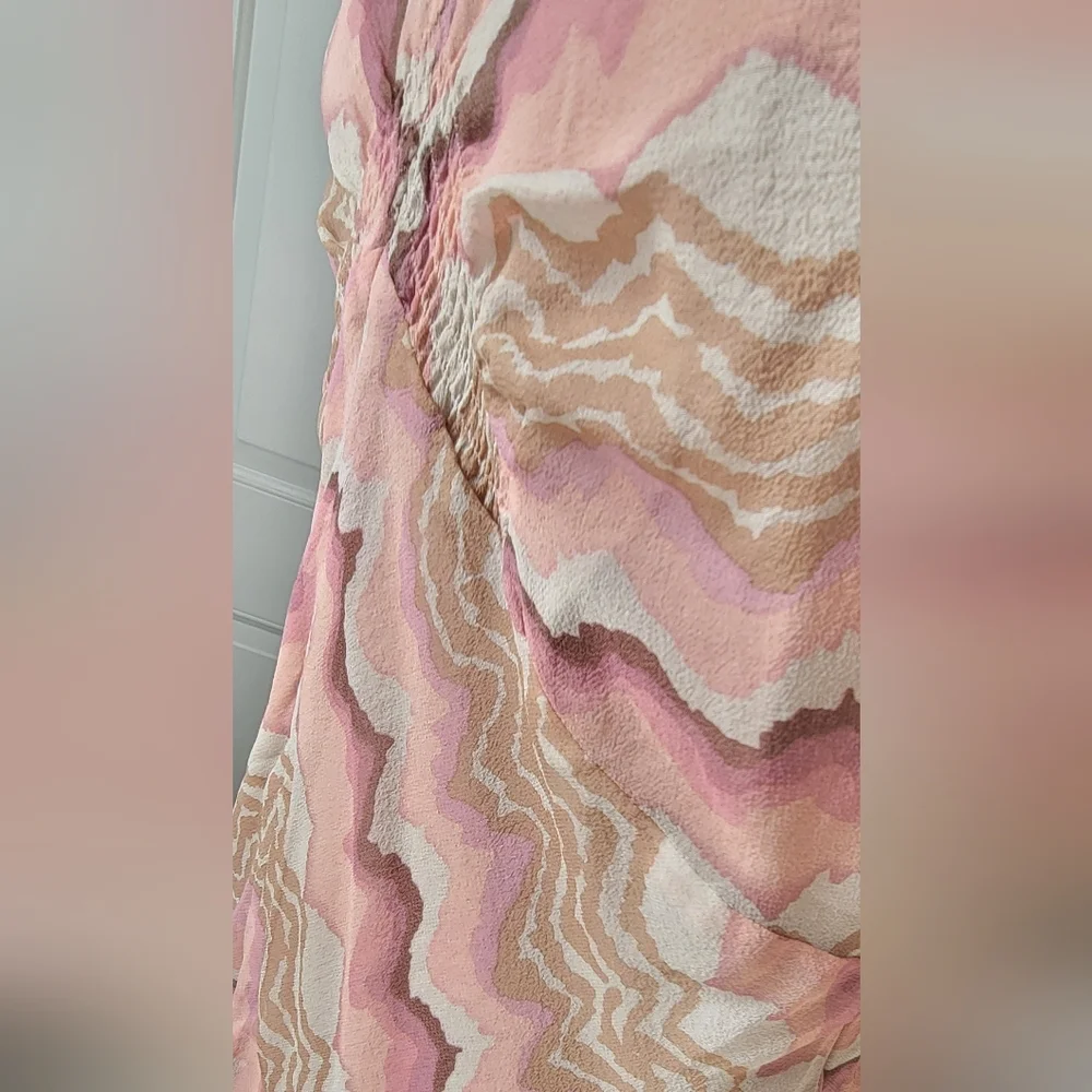 Y2K Vintage 100% Silk Babydoll Blouse Women's 8 Pink Tan Wavy Print Flutter Slee